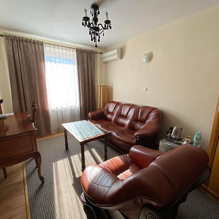 Obiekt "Czarny Rycerz" Aparthotel Jastrzebie Zdroj Luaran gambar