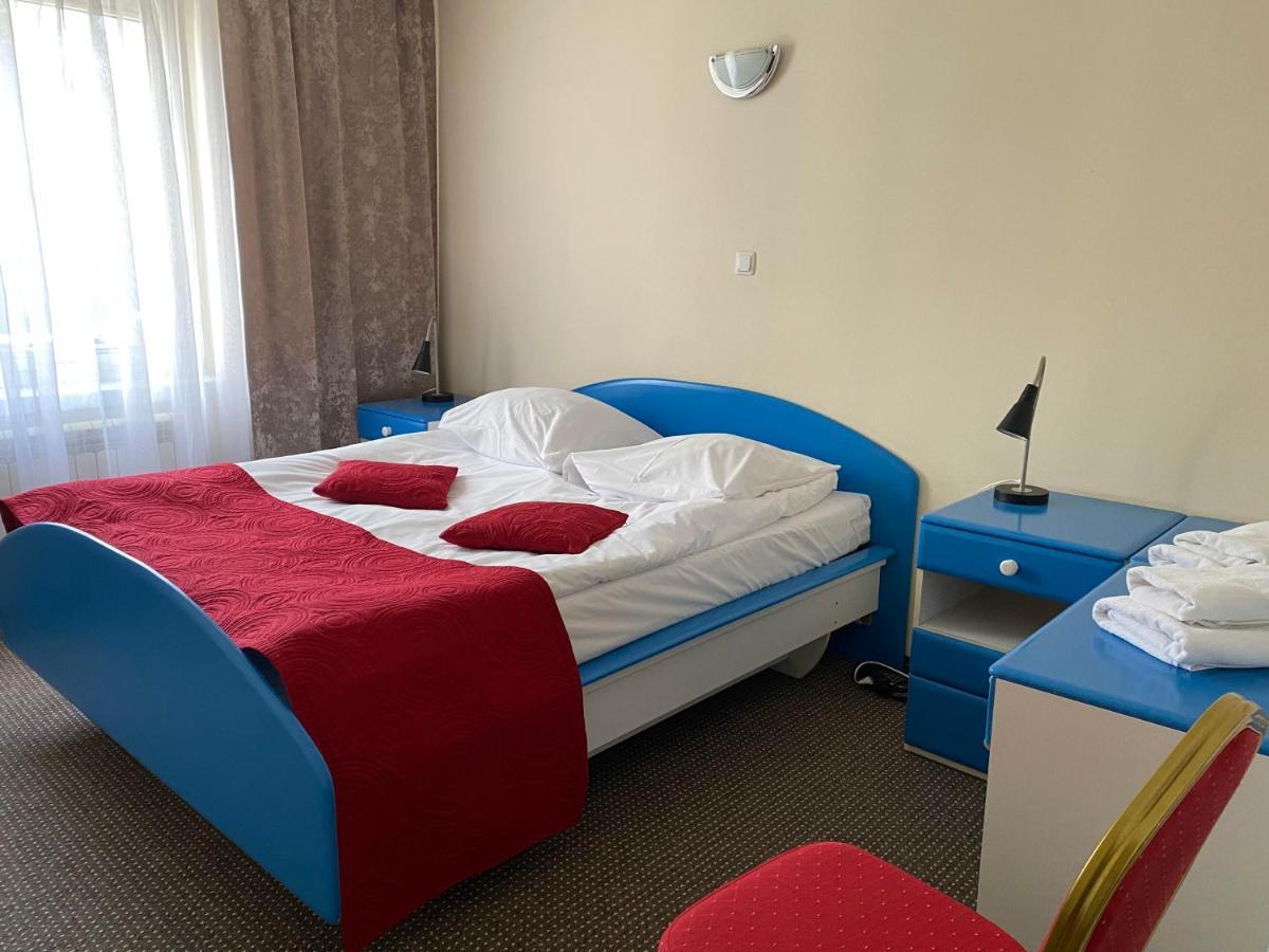 Obiekt "Czarny Rycerz" Aparthotel Jastrzebie Zdroj Luaran gambar