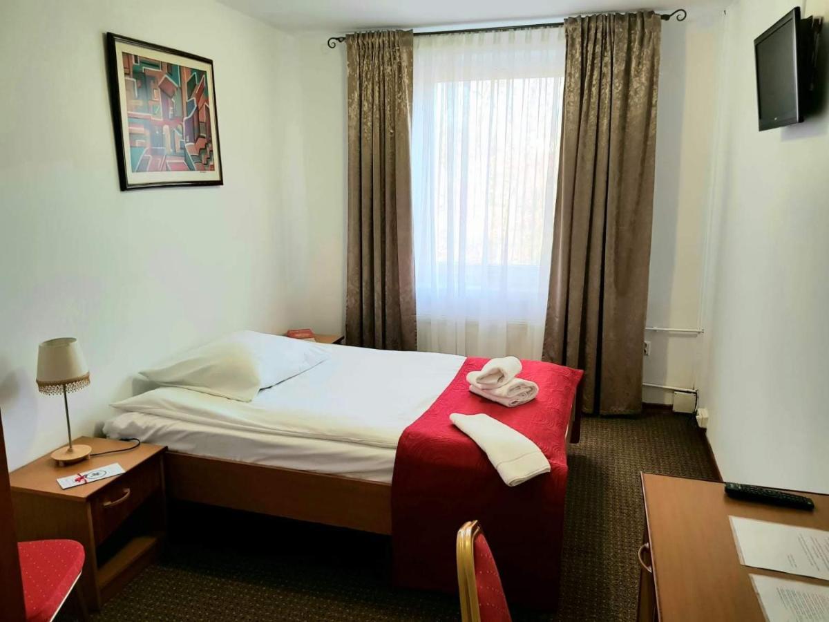 Obiekt "Czarny Rycerz" Aparthotel Jastrzebie Zdroj Luaran gambar